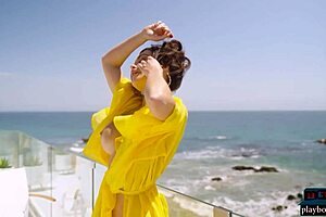 Super curvy latina milf cj sparxx flaunts her fat ass and tits