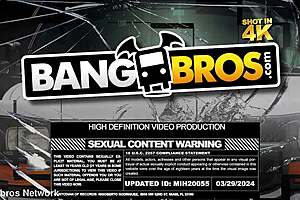 STEP MOM BENDS OVER FOR ANAL TRAINING WITH HUGE COCK DOGGYSTYLE THEN RIDES