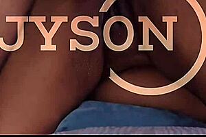 só queria massagem nas costas mas buceta relaxou com doggy 😍🍑