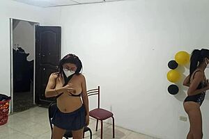 hot stepsisters flash natural tits seducing bro homemade amateur style