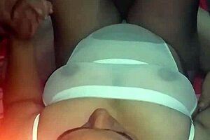 Novia latina milf cogiendo misionero con amateurs