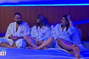 fode cast milf's thick pussy rules say fuck her good and hard