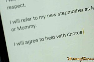 lesbo teen babe tongues stepmommy's wet pussy close up