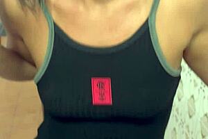 Belinha hotwife flashes seduces delivery guy then uber moto driver scores double cumshots in mouth!