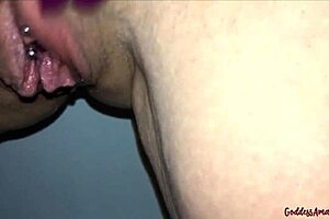 wanna lick my dripping wet pierced pussy in bathroom