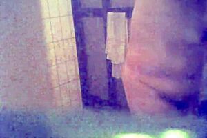 housewife spreads her pussy wide for your enjoyment