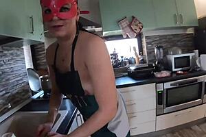 tight cameltoe milf rips leggings for deep blowjob triple cumshots