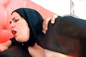 i catch my big ass stepmom relaxing alone so i fuck her pussy hard