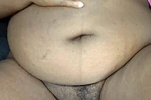 bbw black amateur milf masturbates wet pussy closeup