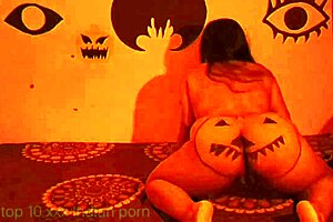 halloween stepmom sneaks in for scary red house fuck with stepson 🎃👻🍑