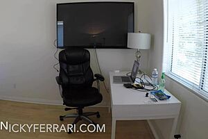 oh nicky ferrari i gotta work from home cuz quarantine mommy 😩