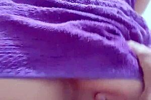 homemade mature milf in towel gets hardcore massage and sucks cock