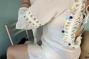 Madrasta flashes see-through dress no panties while cleaning house