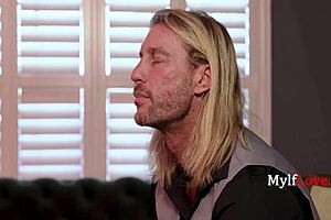 whoa this chubby housewife milf possessed by succubus monster curves huge ass 😈👠💦