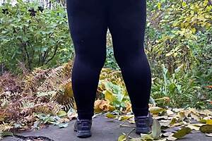 Hot Mature Woman Pees Doggystyle In Leggings