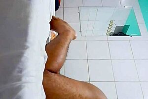 homemade mature milf in towel gets hardcore massage and sucks cock