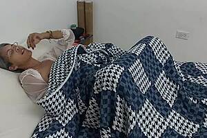 i catch stepsis masturbating in bed and slide into her sheets... so hot in spanish!
