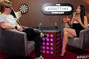 Romi Rain's gonzo ASMR podcast dives into porn's golden age 😍🔥🎤