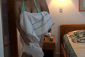 i flash my huge latina tits at beach then finger wet pussy for stepson cock 👅