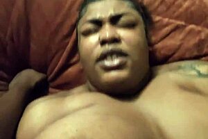 guy cums hard inside pregnant ebony bbw girlfriend