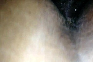 Monster BBC Stretches That Hairy Cougar Pussy in Quick Amateur Ebony Pound!