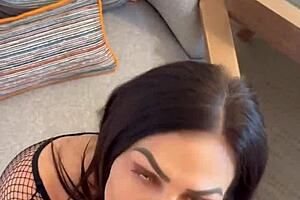 Ever wonder how slutty Nina Dolci takes first drill on app? 😏