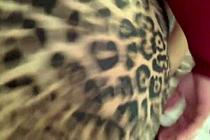 big tit bbw wife squirts everywhere on lil d's cock i can't hold back!