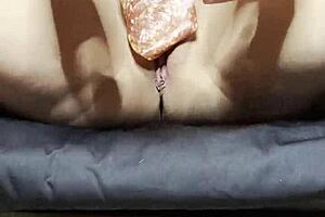 hey muslim stepsis, no salami?? then why masturbate with it so kinky!!?? 😈