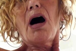 Watch Me Explode Wet with Dildo!