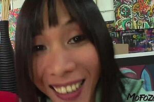 Asian Amateur Swallows Huge Cum Load!