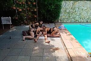 Pool Suruba Milf Gags On Double Cocks