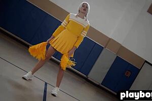 lennon elizabeth cheerleader strips petite body showing small tits and ass