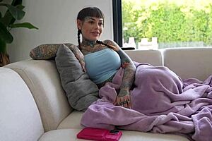 Hot goth housewife tigerlilly cheats with husband's best friend lev!!