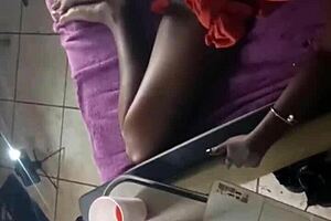 mature ebony thot gets fucked doggy in texas big ass bouncing