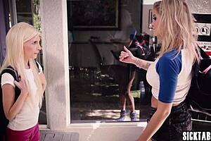 Busty blonde Jessa Rhodes fucks petite Piper Perri