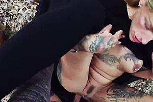 Wanna see this hot blonde milf slut risk public outdoor bareback sex?