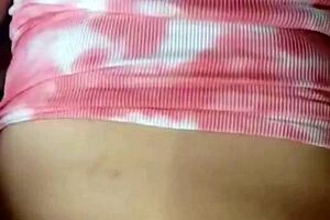 perfect huge natural tits 😍💦