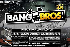 Curvy Roommate's Big Ass and Pussy Lips Tempt Deepthroat Creampie in Dorm