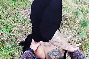 Wanna see this hot blonde milf slut risk public outdoor bareback sex?