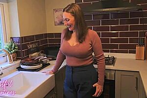 My milf mother-in-law's hairy pussy creampied twice after quick cum?