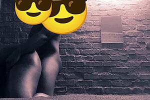 Thick Bitch Shakes Saggy Tits Ass Before Doggystyle Pounding