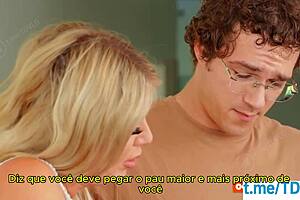 Step-mom plays with her tight ass get fucked legendado