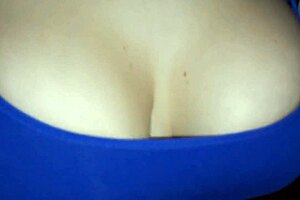 Sexy fat latina mature shakes big ass crazy begging someone fuck her hard now