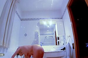 mature spanish brunette slams dildo then takes rough pounding???