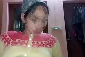 hot 18yo indian girl moans in amateur desi sex with young stud