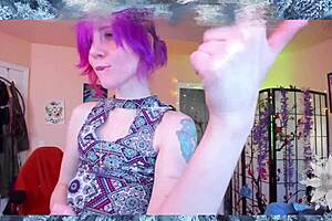 cute big ass milf nympho girlfriend masturbates horny pussy fingering lick toys vibrator camshow preview