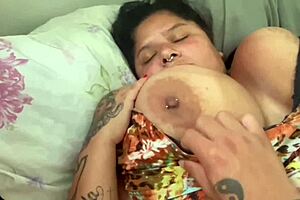 meia irmã flashed her fat ass so i creampied her bedroom bareback?