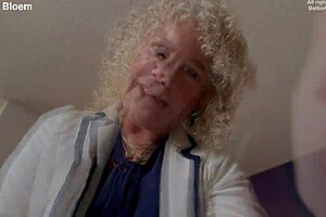 stepmommy's juicy pussy fingers itself for her needy boy closeup