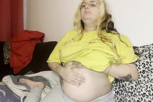 hey fatty latina mommy massage that swollen hairy belly on sofa?