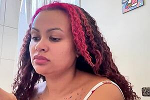 Chubby Brazilian's Gassy Morning Toilet Farts